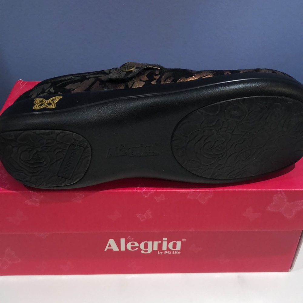 Alegria Slip on Mule Shoe - Picture 7 of 12